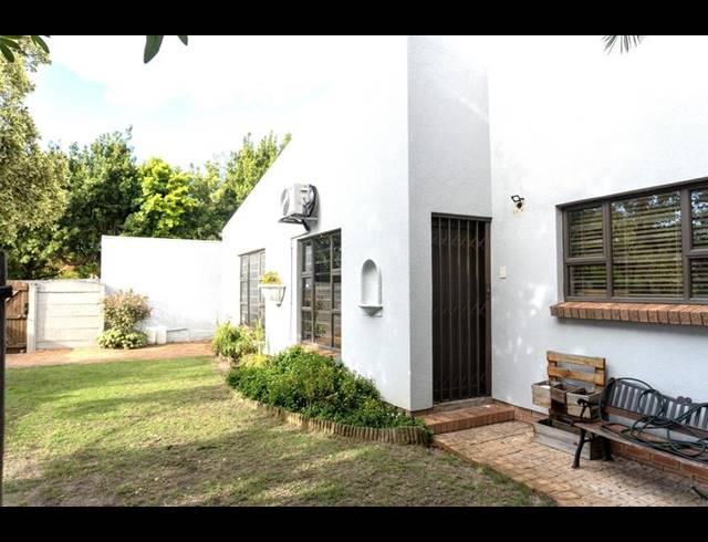 3 BEDROOM HOUSE FOR SALE IN BOTHASIG